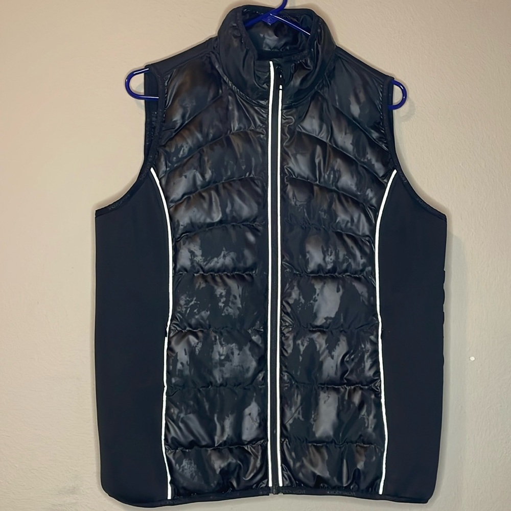 Body Glove Insulated Quilted Down Vest Distressed design ~Size Large ~Armpit 21"